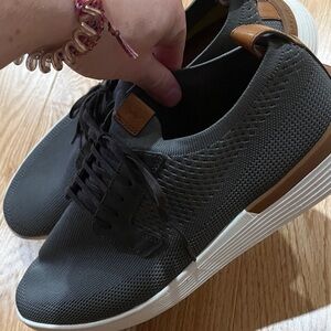 Wolf & Shepherd knit Men's grey Shoes